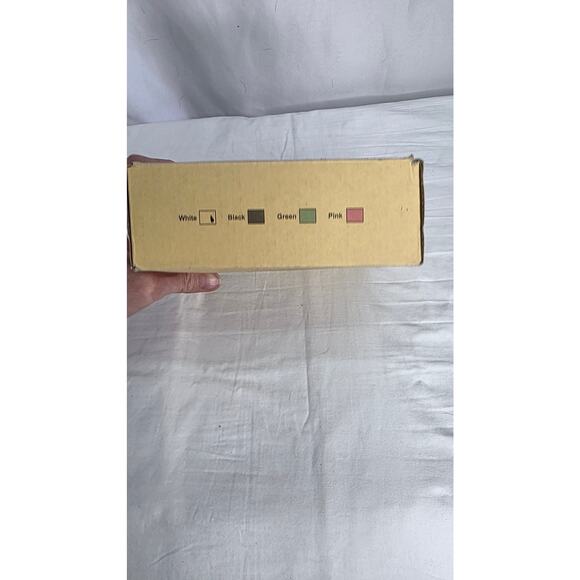 White Desktop Portable Bluetooth CD Player HiFi Sound Speakers Remote Control - Picture 13 of 14